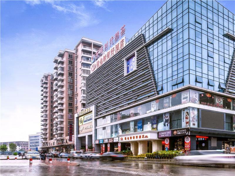 Vienna Hotel Guangzhou Baiyun Dongping Middle Road Exterior foto